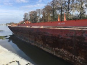 B-1010 – 236′ Steel Tank Barge